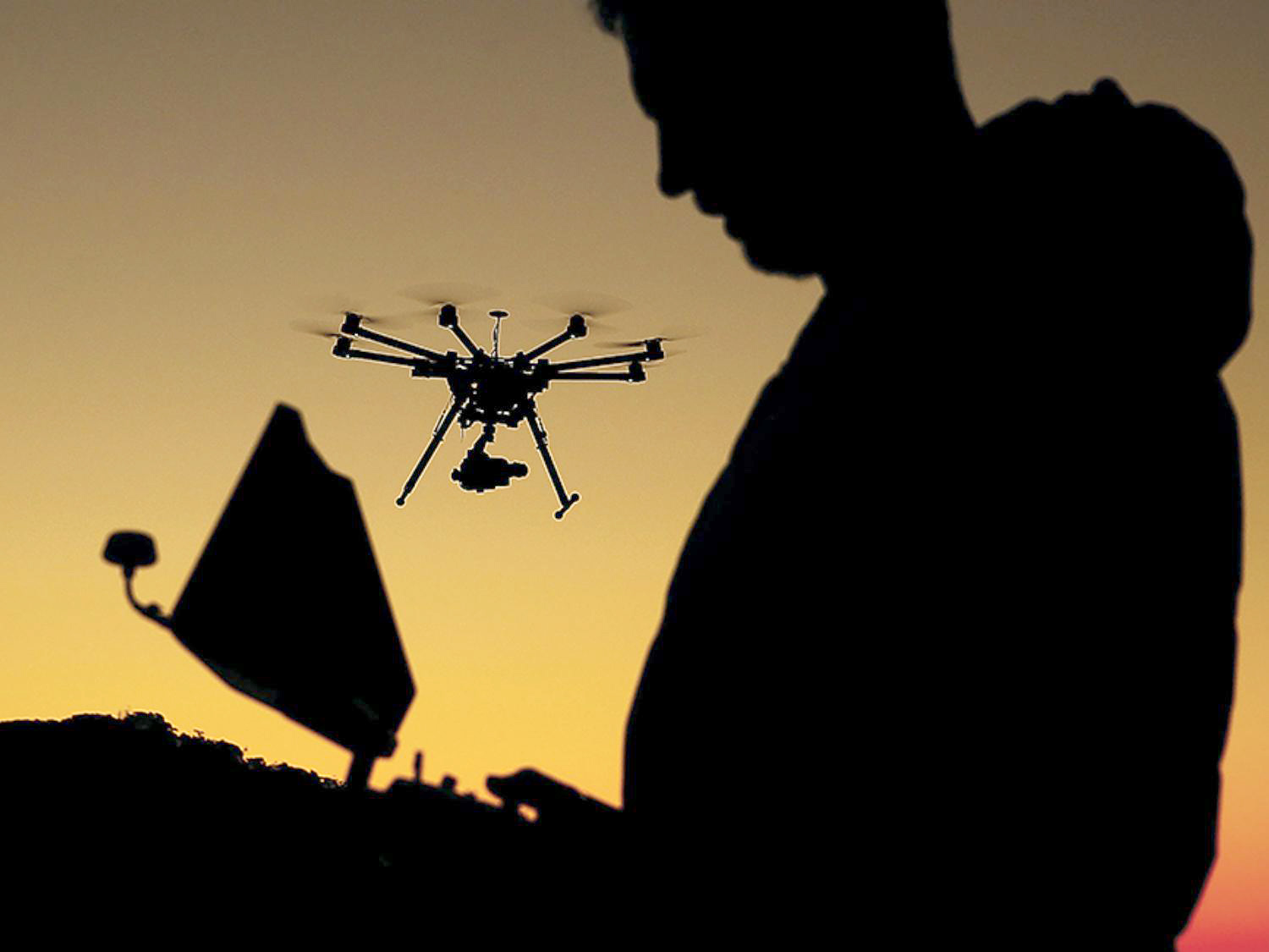piloto dron 01